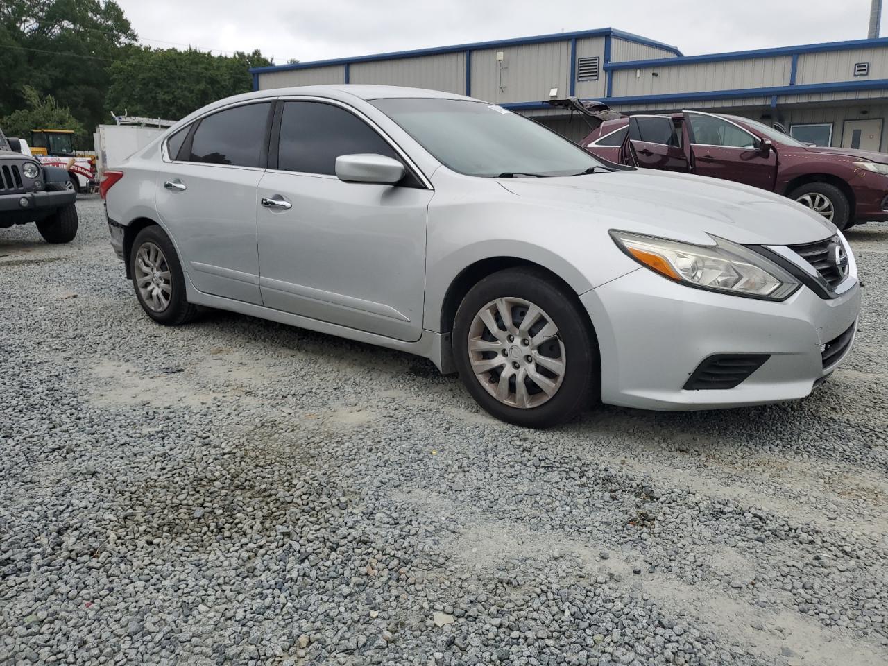 2017 NISSAN ALTIMA