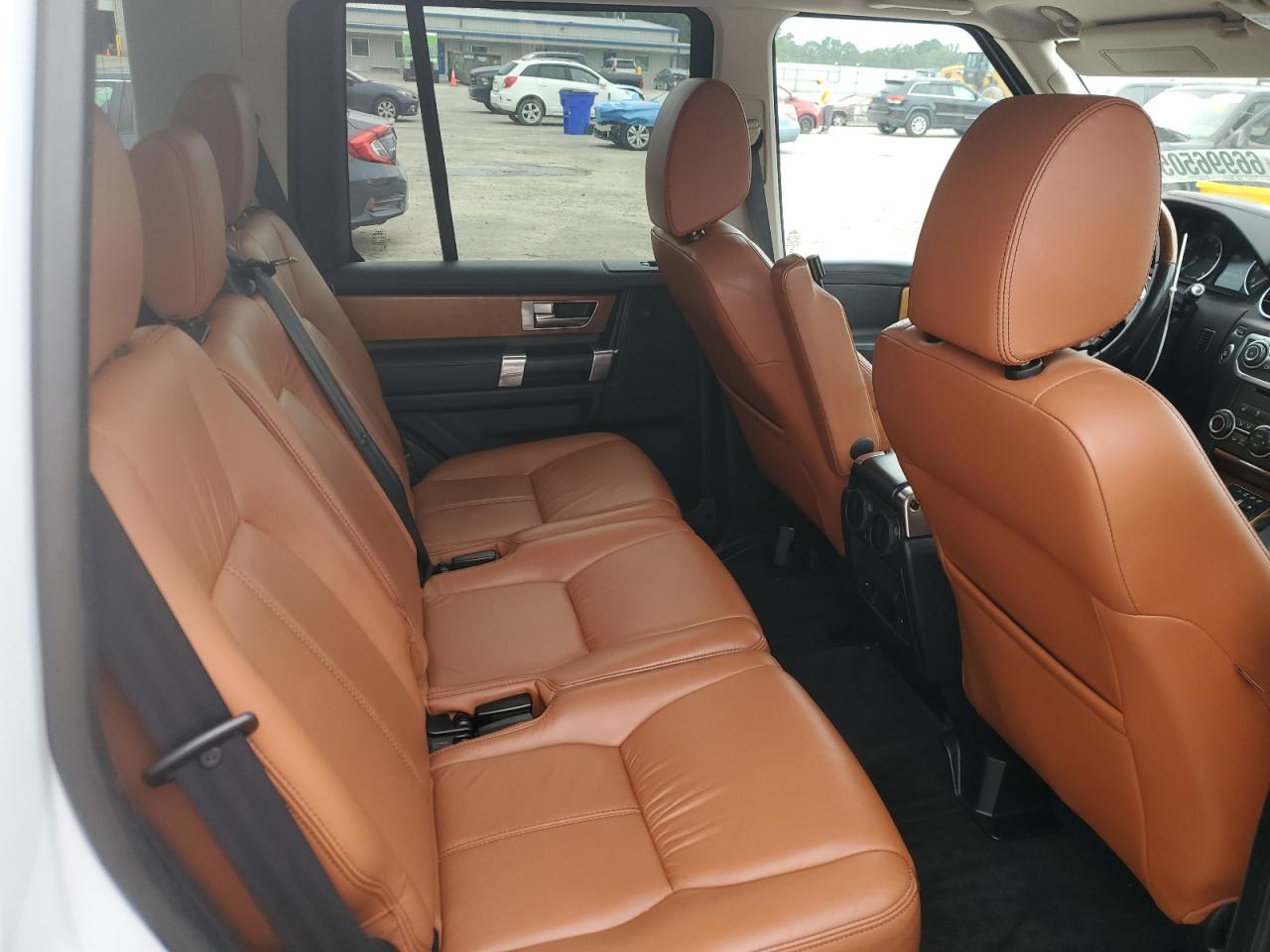 2016 LAND ROVER LR4