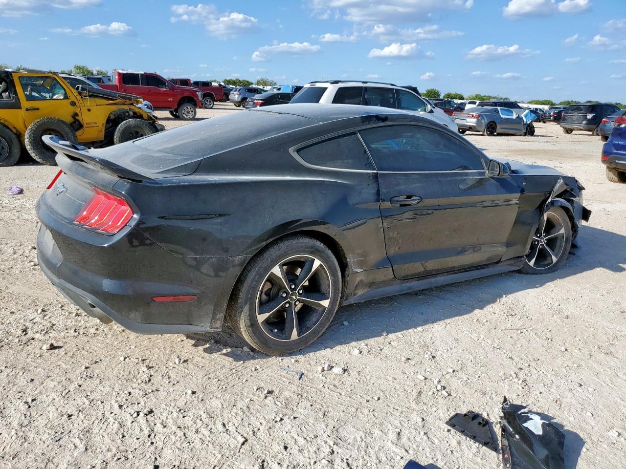 2018 FORD MUSTANG