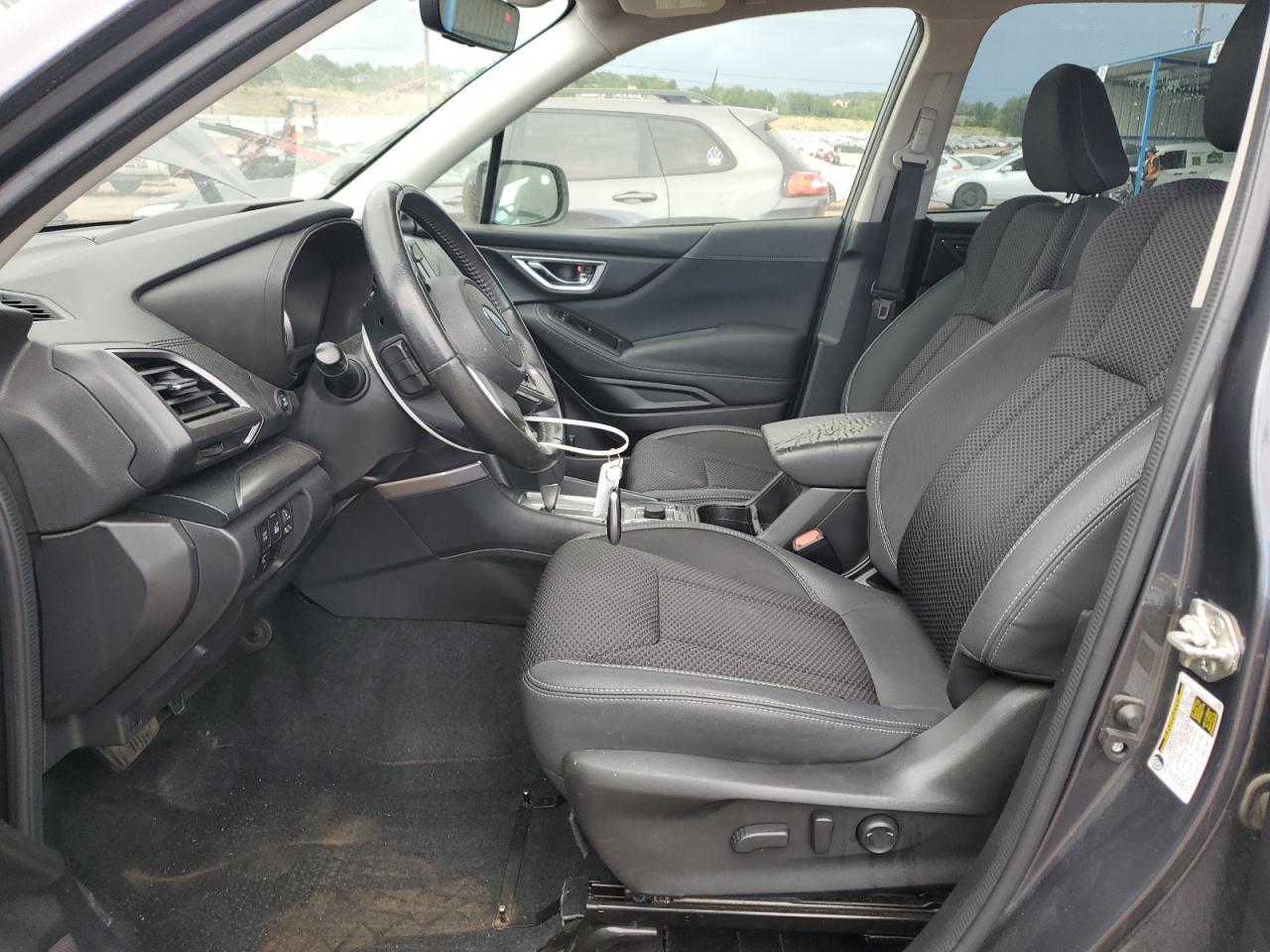 2021 SUBARU FORESTER
