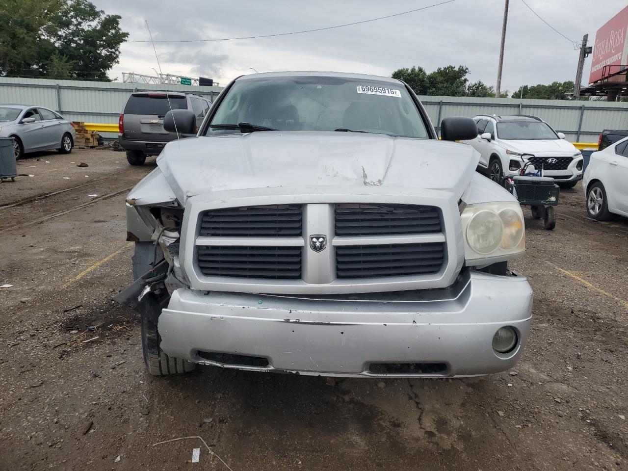 2007 DODGE Dakota