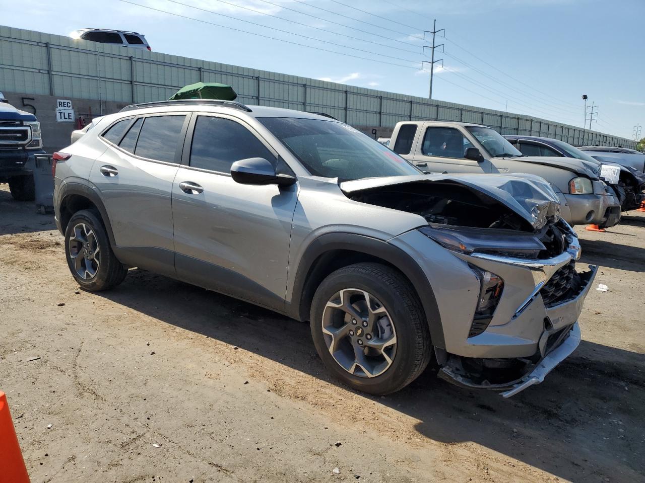 2024 CHEVROLET TRAX