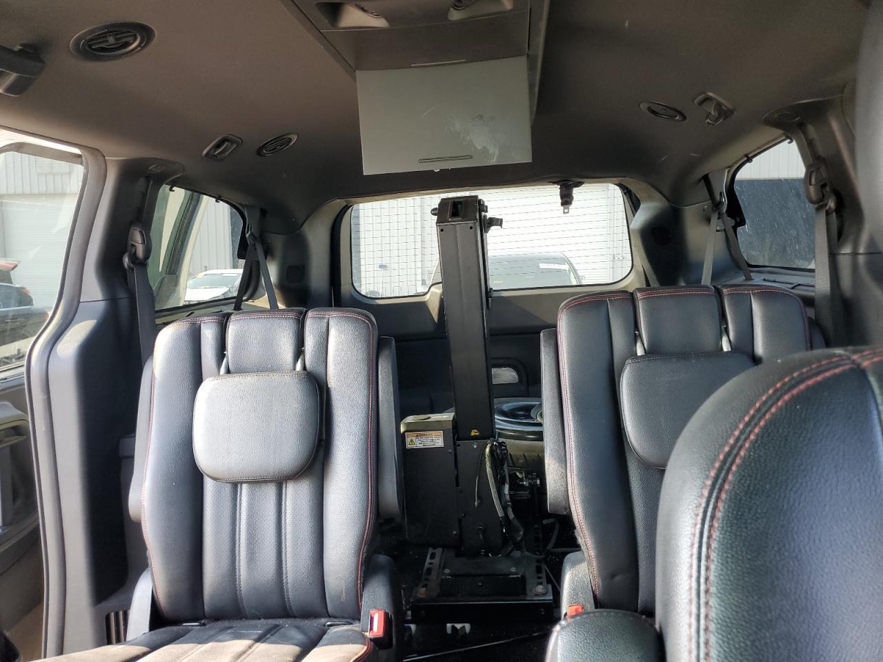 2017 DODGE GRAND CARAVAN