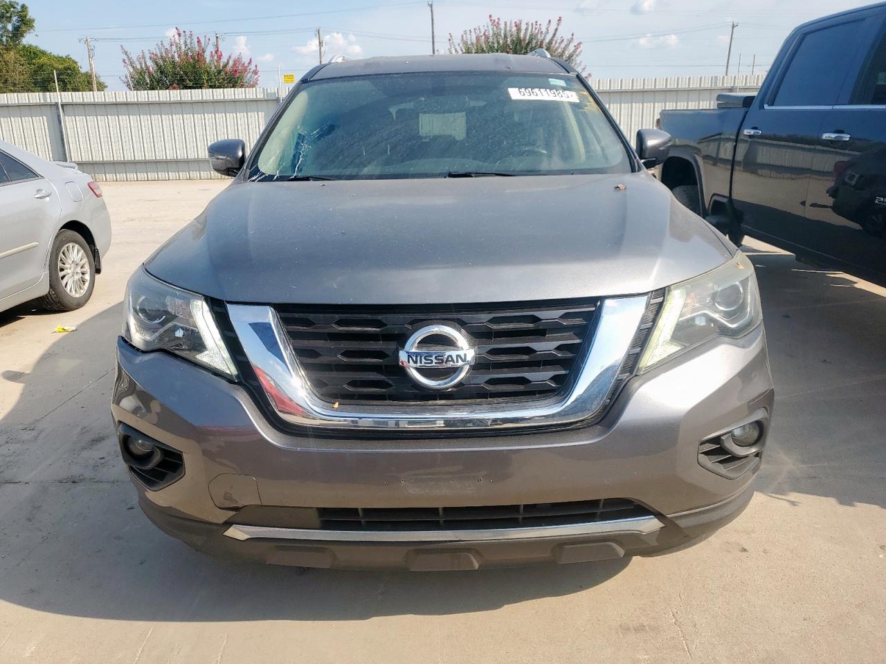 2018 NISSAN PATHFINDER