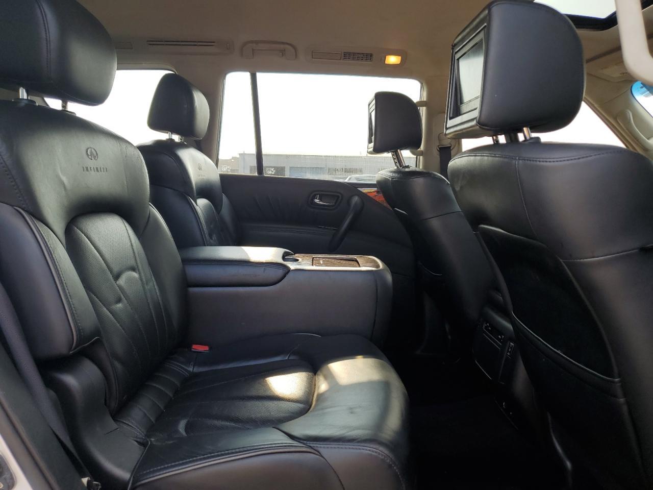 2011 INFINITI QX56
