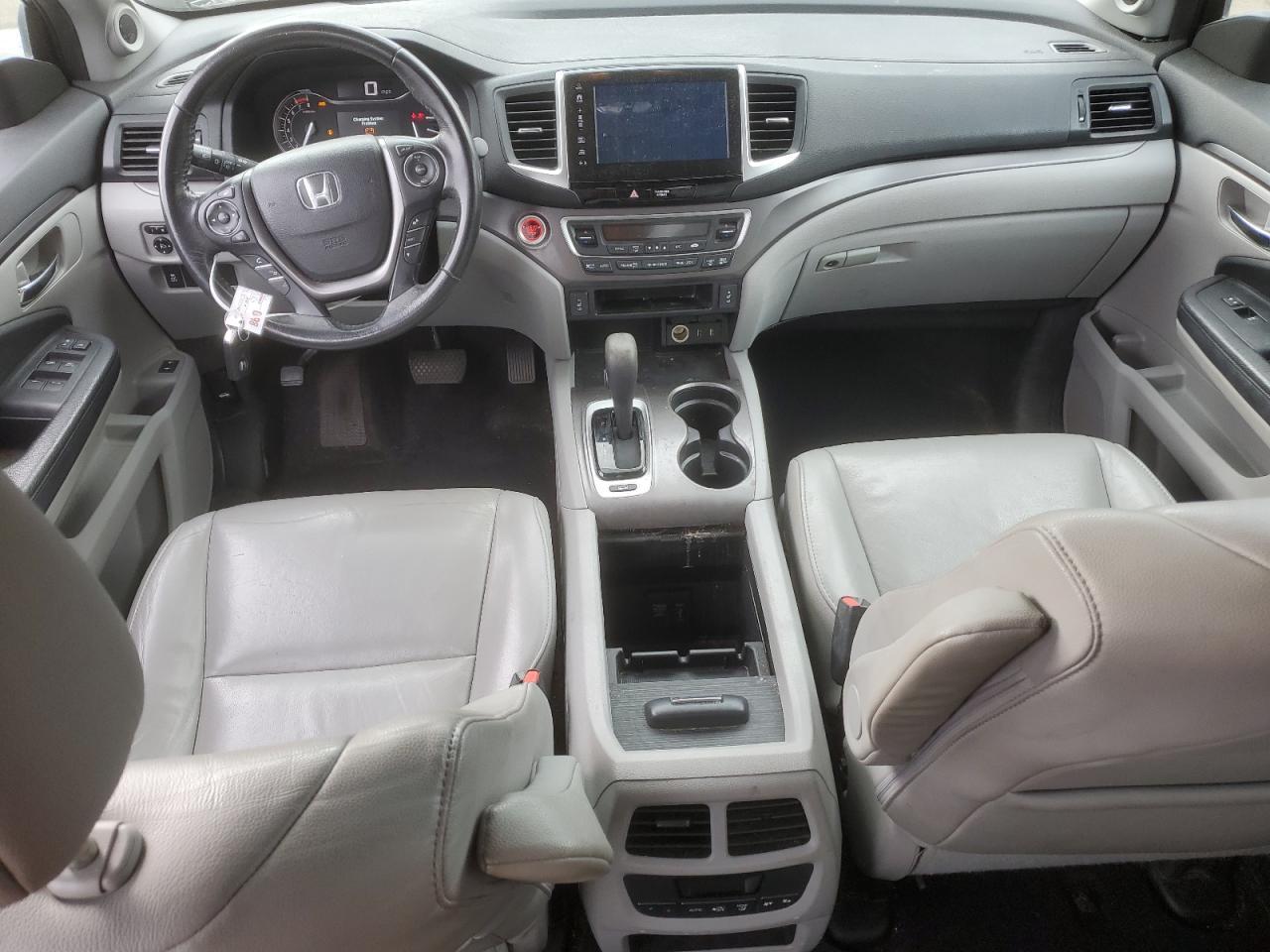 2017 HONDA PILOT