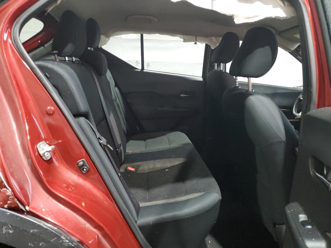 2020 NISSAN KICKS