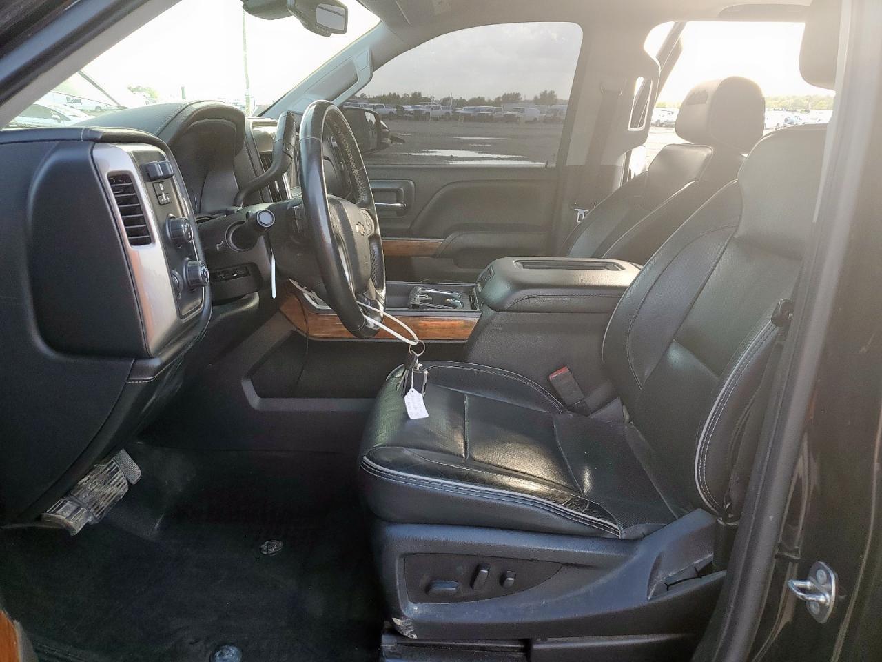 2018 CHEVROLET Silverado