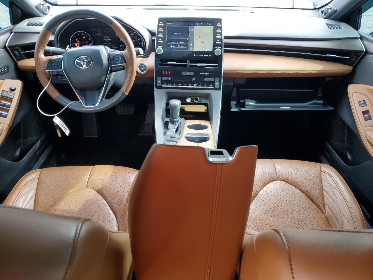 2019 TOYOTA Avalon