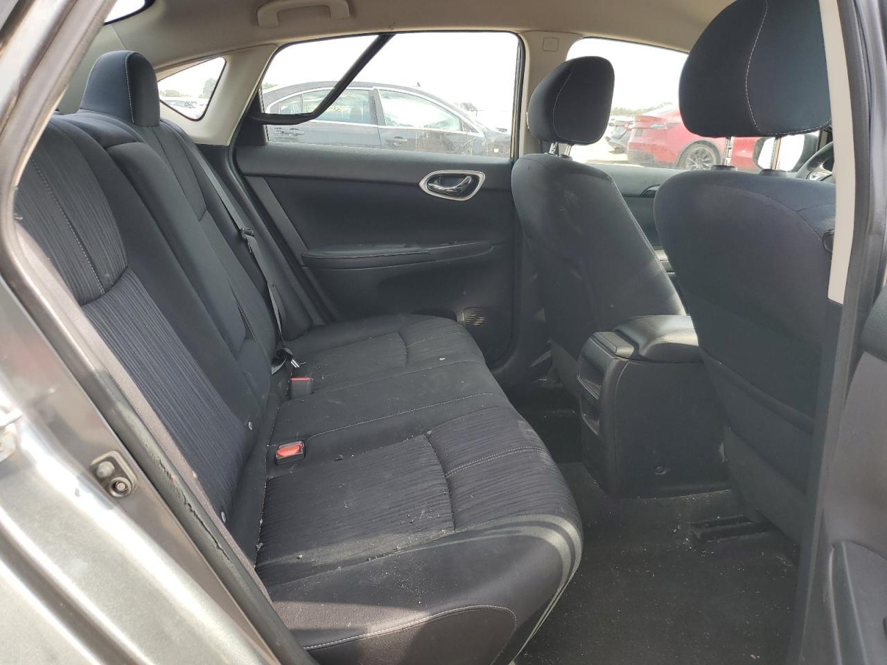 2016 NISSAN SENTRA