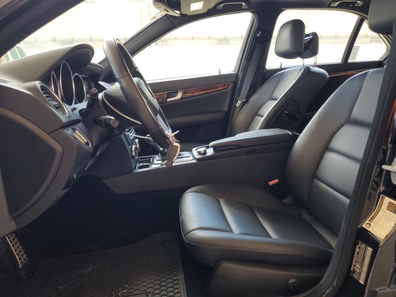 2012 MERCEDES-BENZ C-CLASS