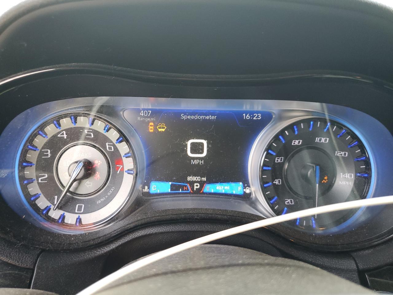 2019 CHRYSLER 300