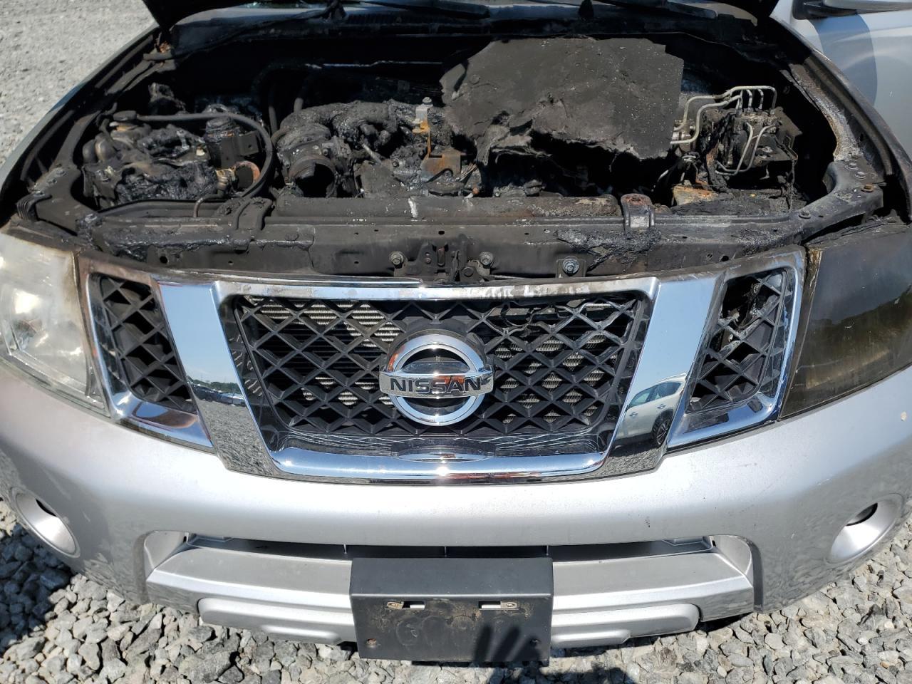 2012 NISSAN PATHFINDER