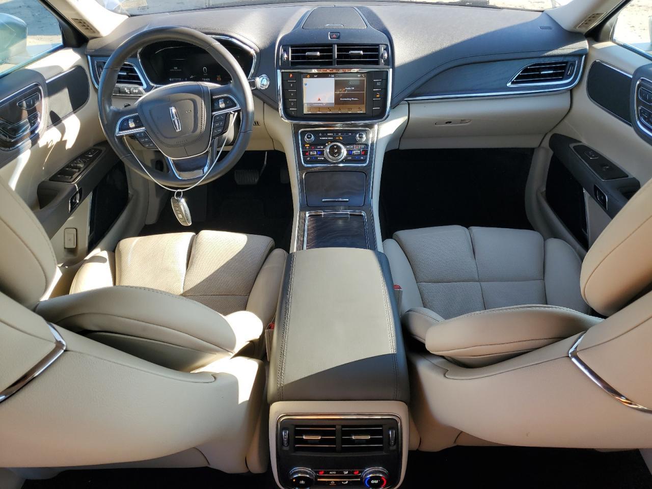 2017 LINCOLN Continental