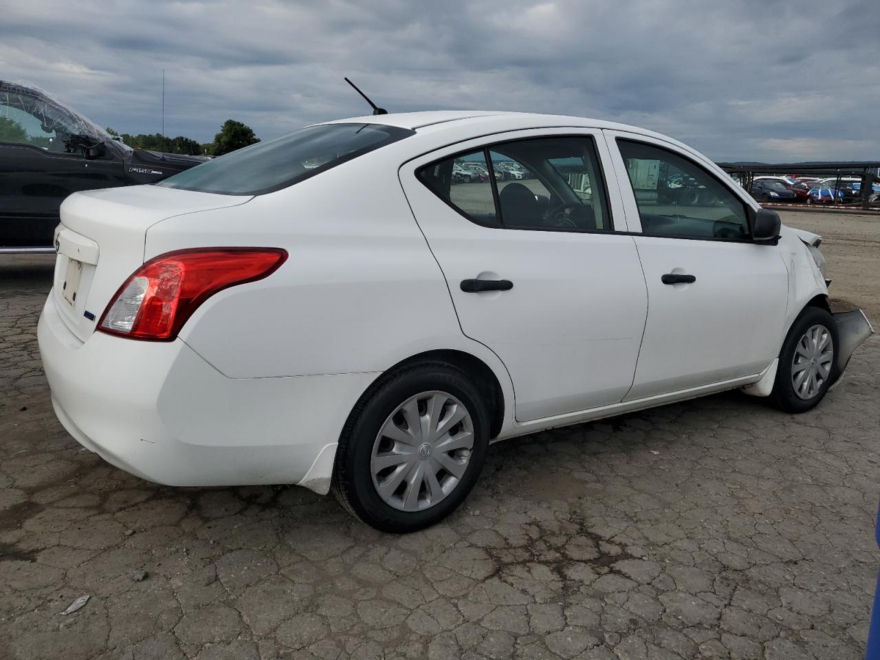 2014 NISSAN VERSA