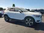 2019 VOLVO XC40