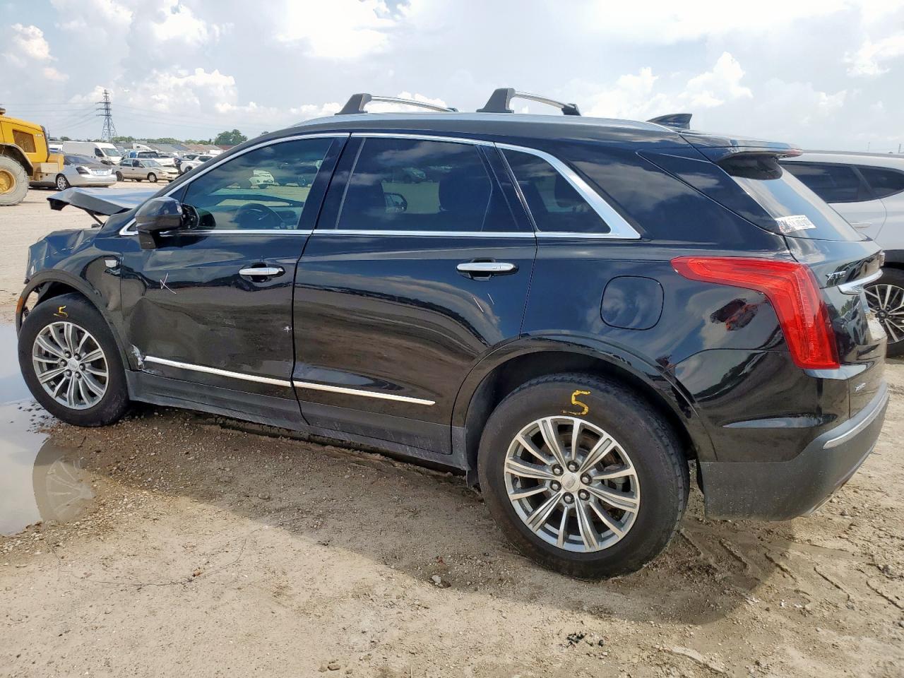 2018 CADILLAC XT5