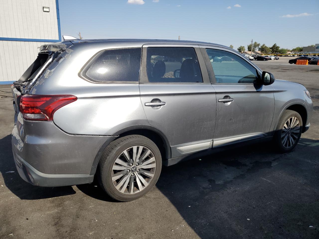 2019 MITSUBISHI outlander