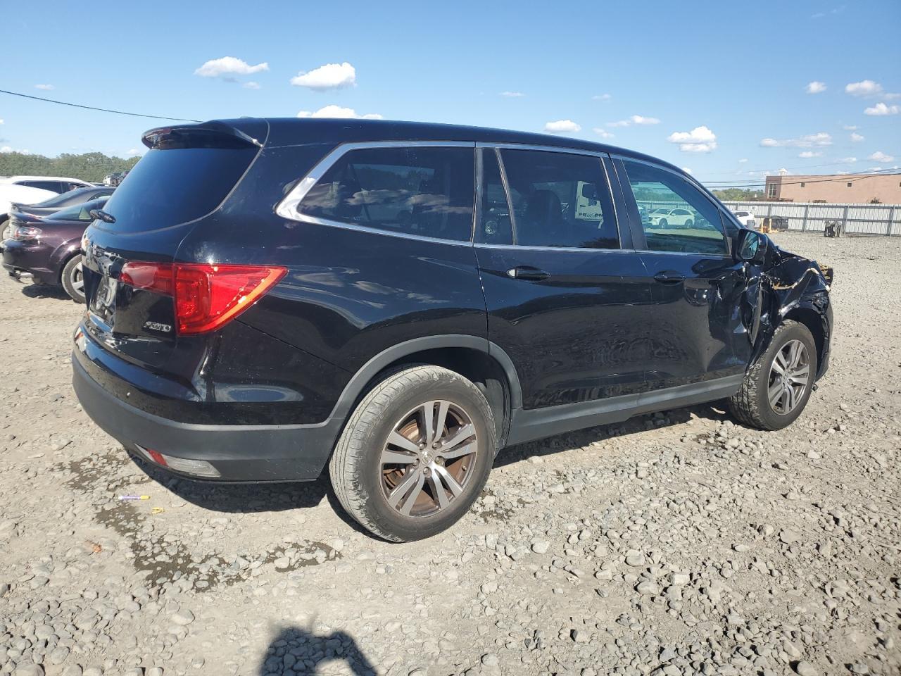2017 HONDA PILOT