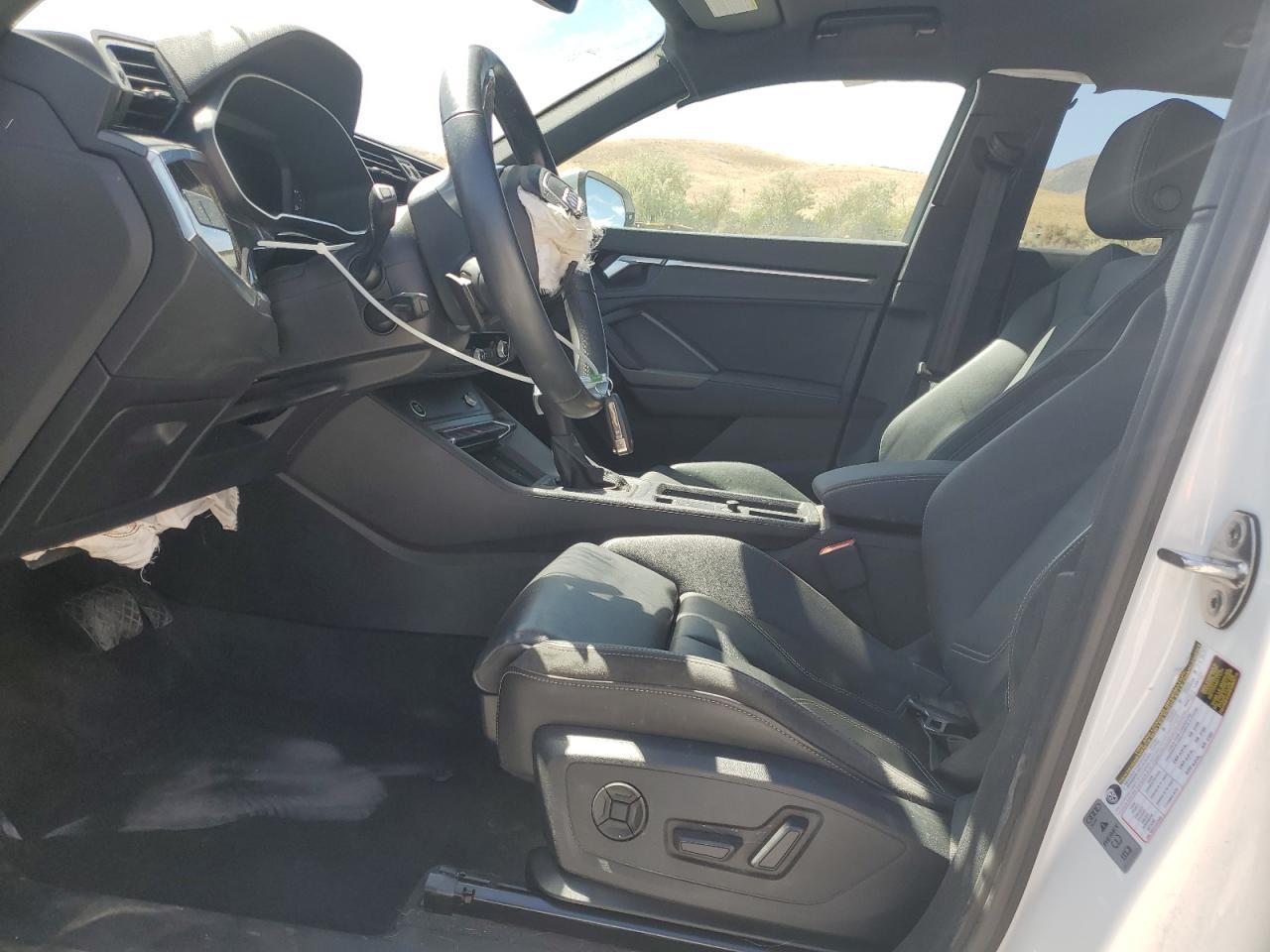 2022 AUDI Q3