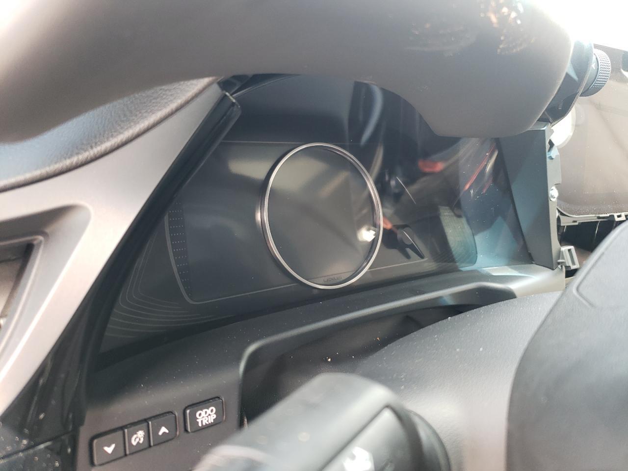 2024 LEXUS Es