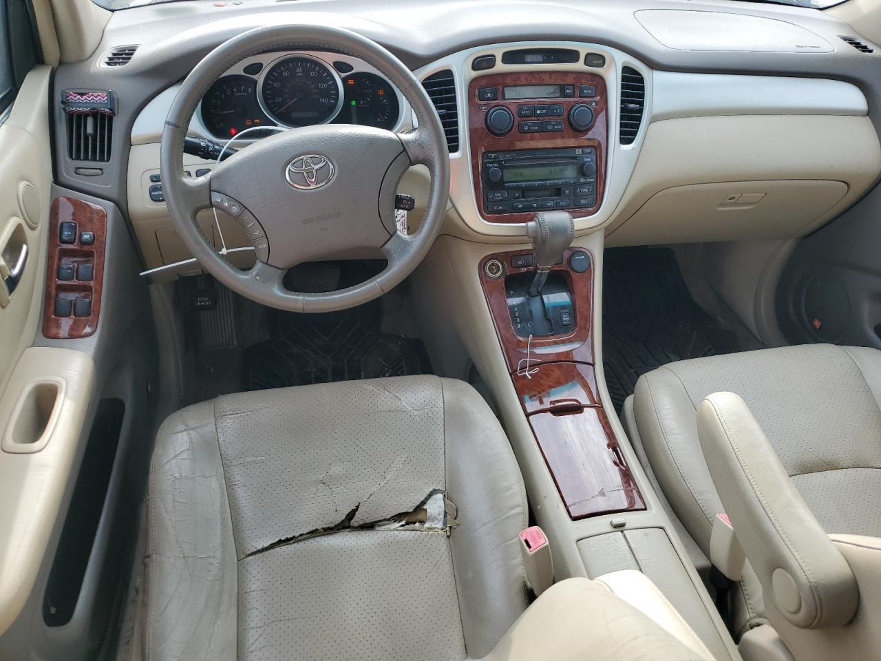 2005 TOYOTA HIGHLANDER