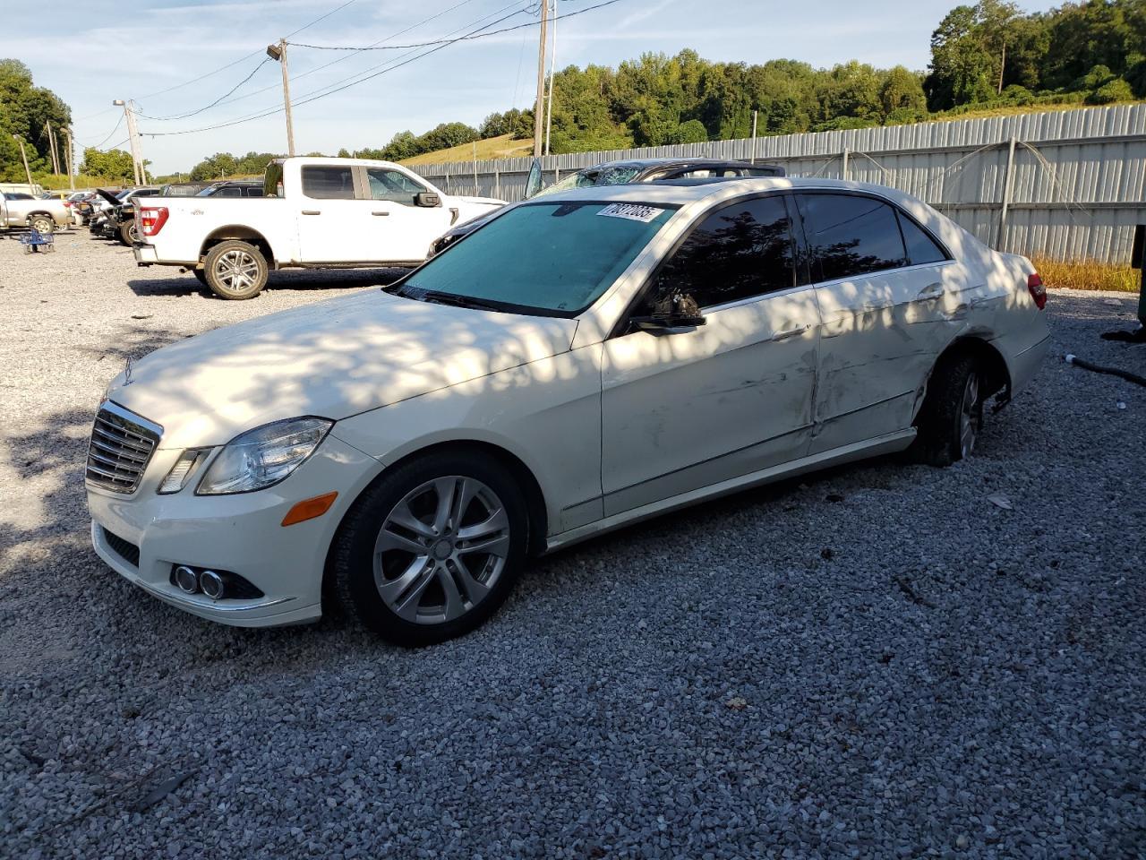 2011 MERCEDES-BENZ E-Class