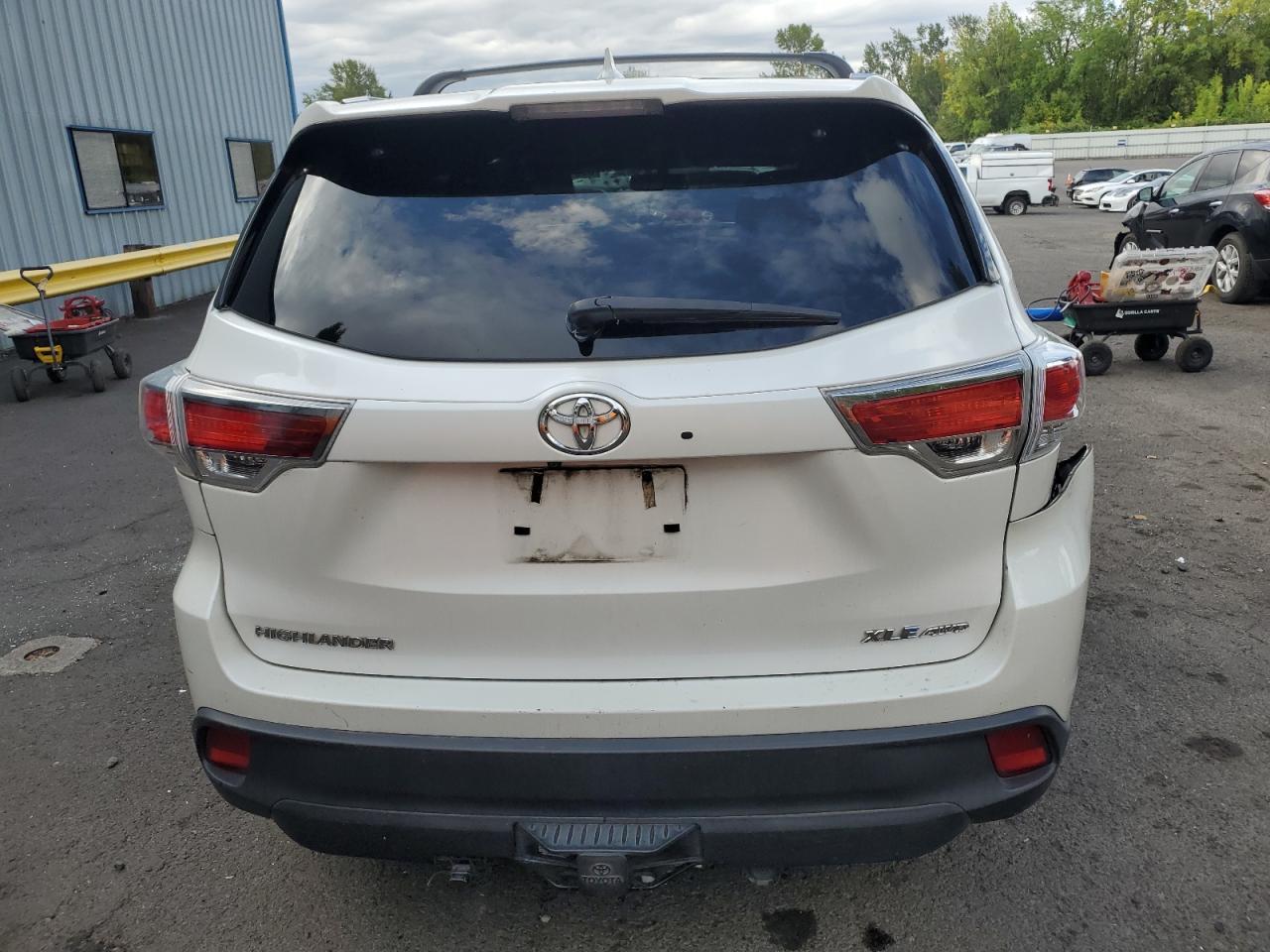 2015 TOYOTA HIGHLANDER