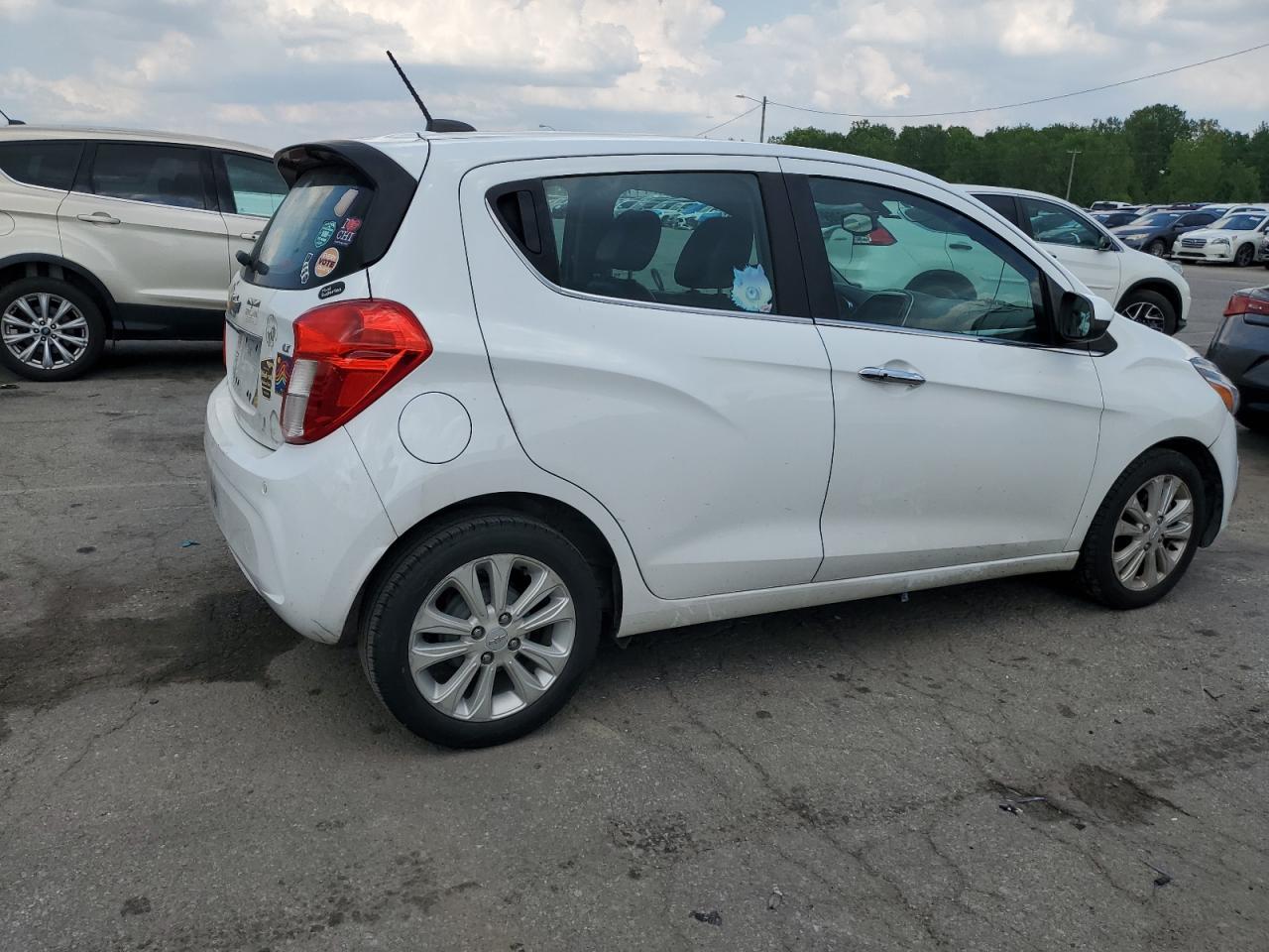 2017 CHEVROLET Spark