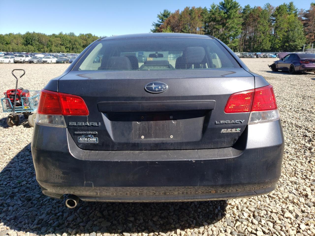 2013 SUBARU Legacy