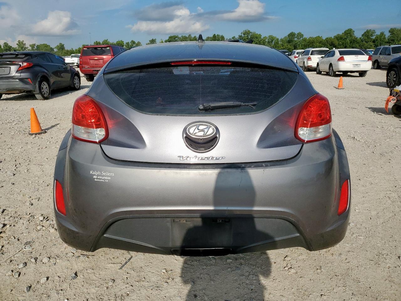 2015 HYUNDAI VELOSTER