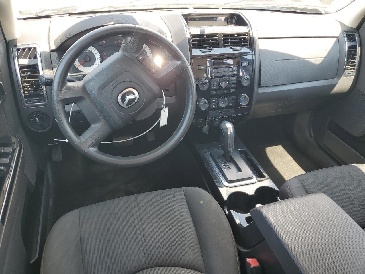 2011 MAZDA Tribute