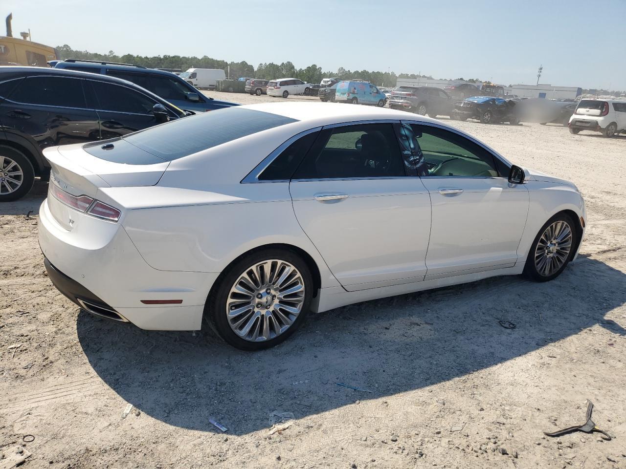 2013 LINCOLN MKZ
