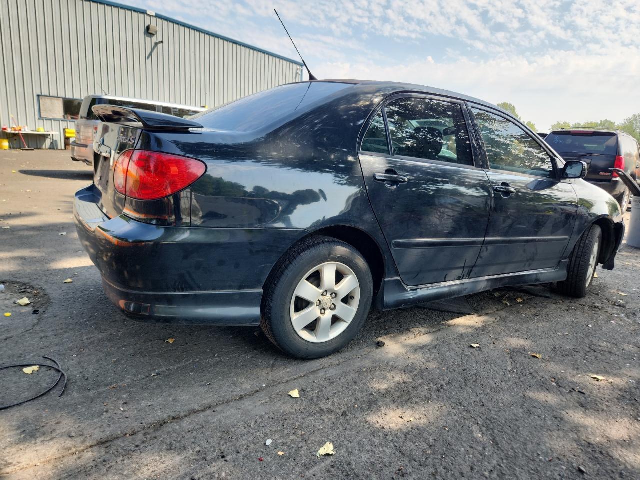 2004 TOYOTA COROLLA