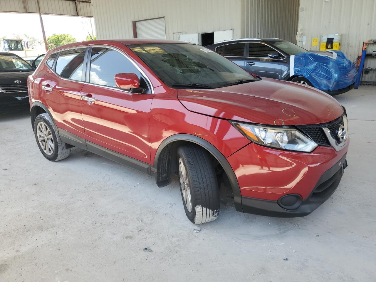 2018 NISSAN Rogue Sport