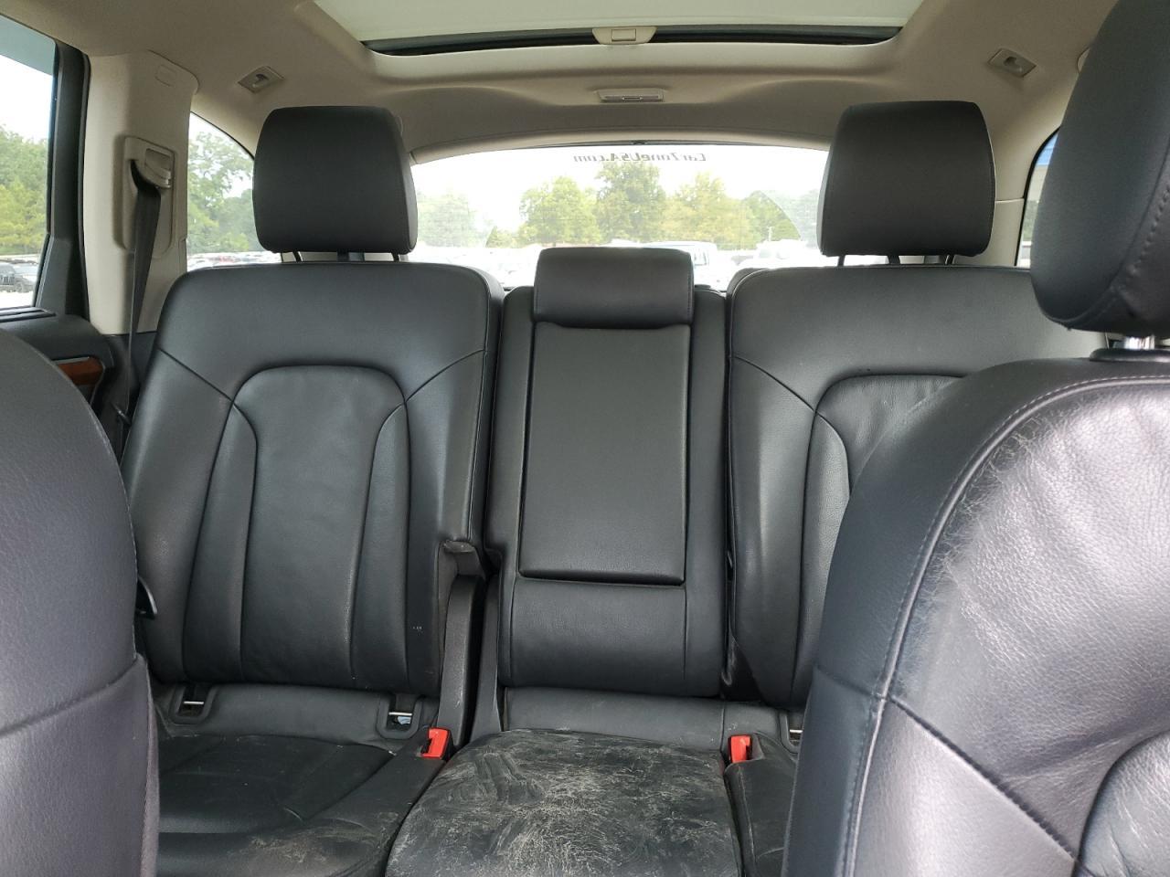 2015 AUDI Q7