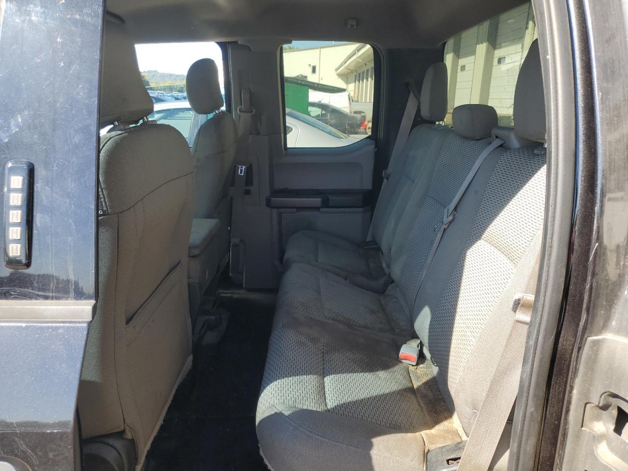2015 FORD F-150