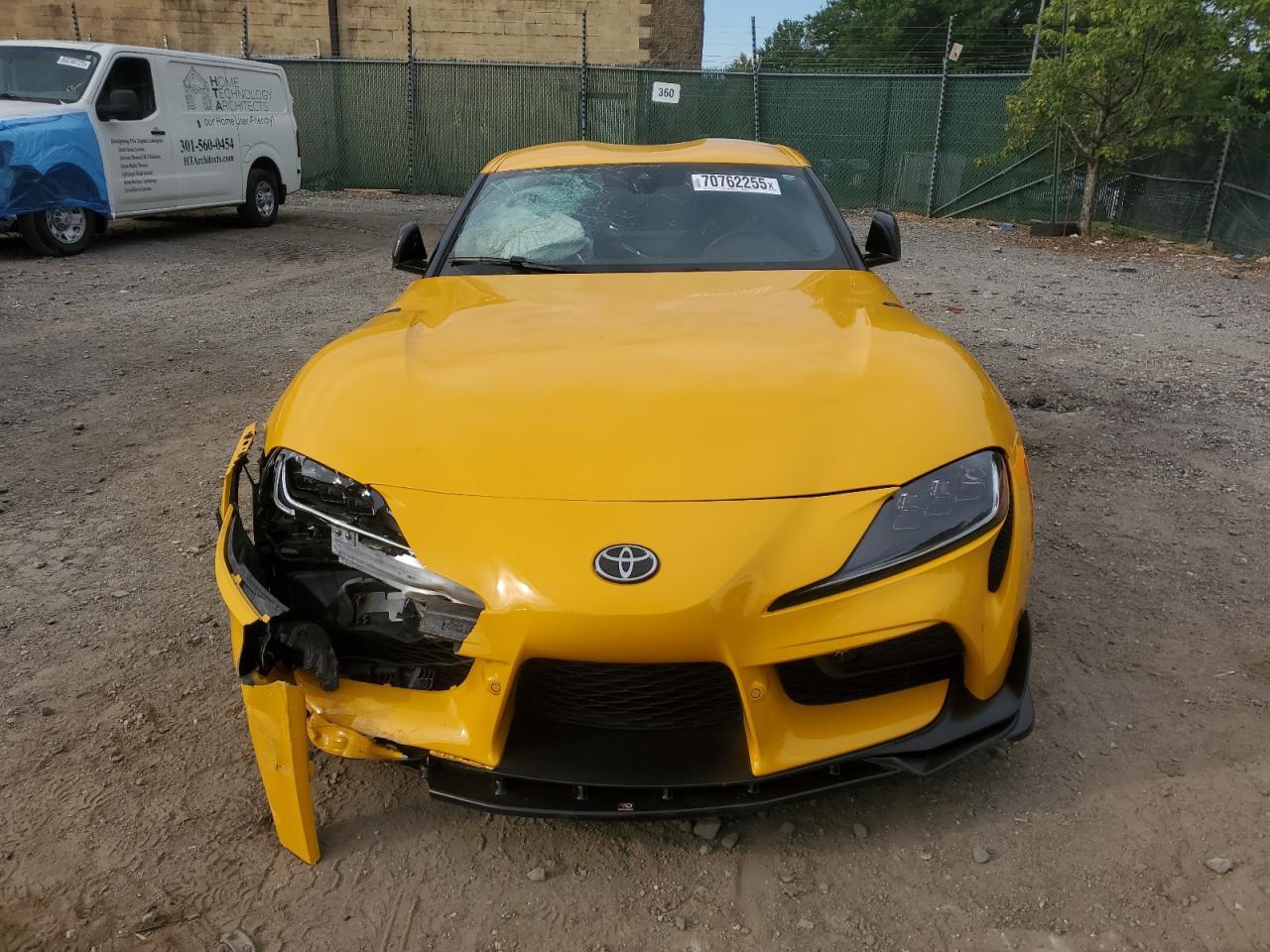 2023 TOYOTA Supra