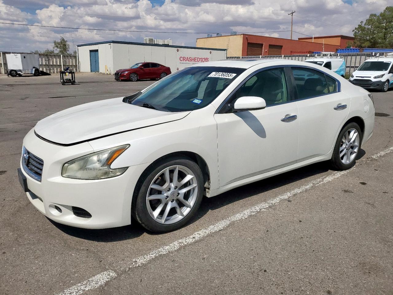 2014 NISSAN Maxima