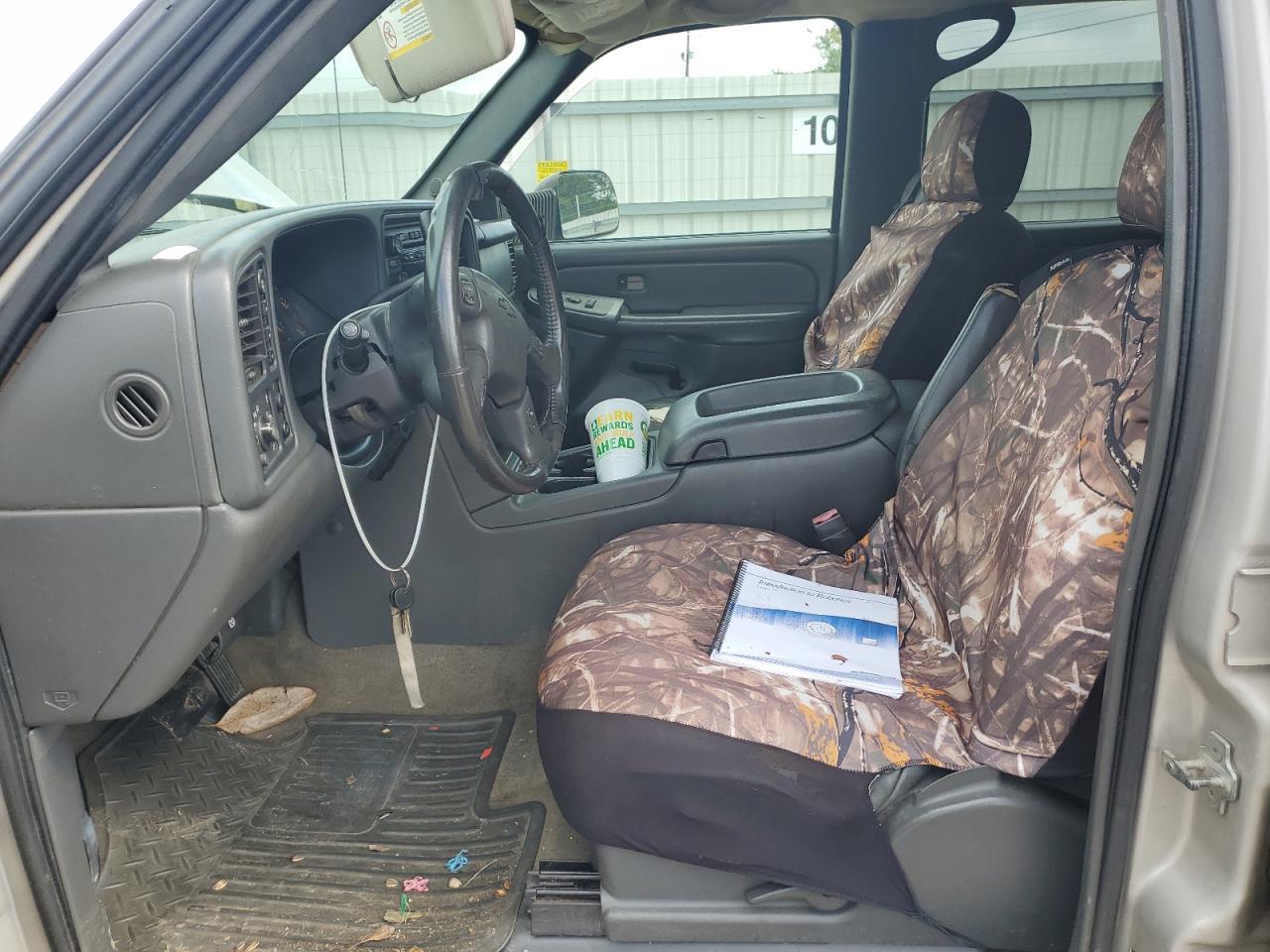 2004 CHEVROLET Silverado