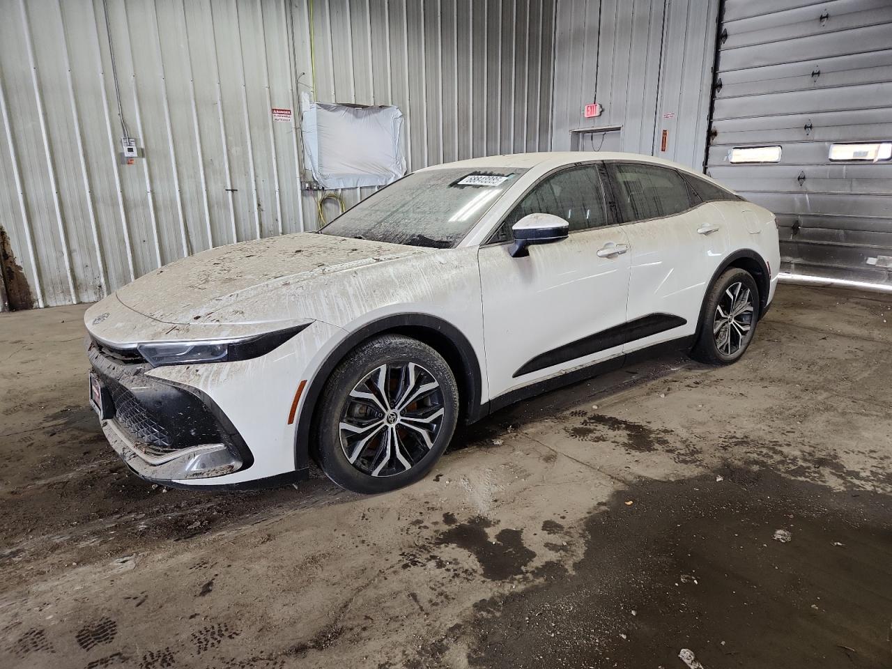 2023 TOYOTA Crown