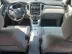 2004 TOYOTA HIGHLANDER