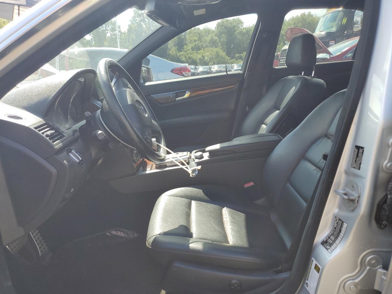 2010 MERCEDES-BENZ C-CLASS