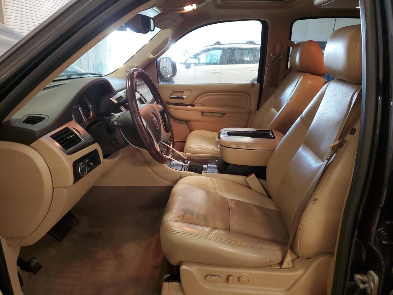 2013 CADILLAC ESCALADE