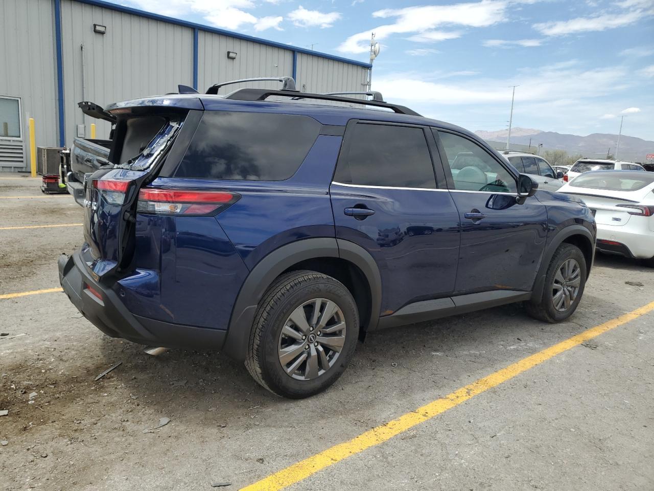 2025 NISSAN PATHFINDER