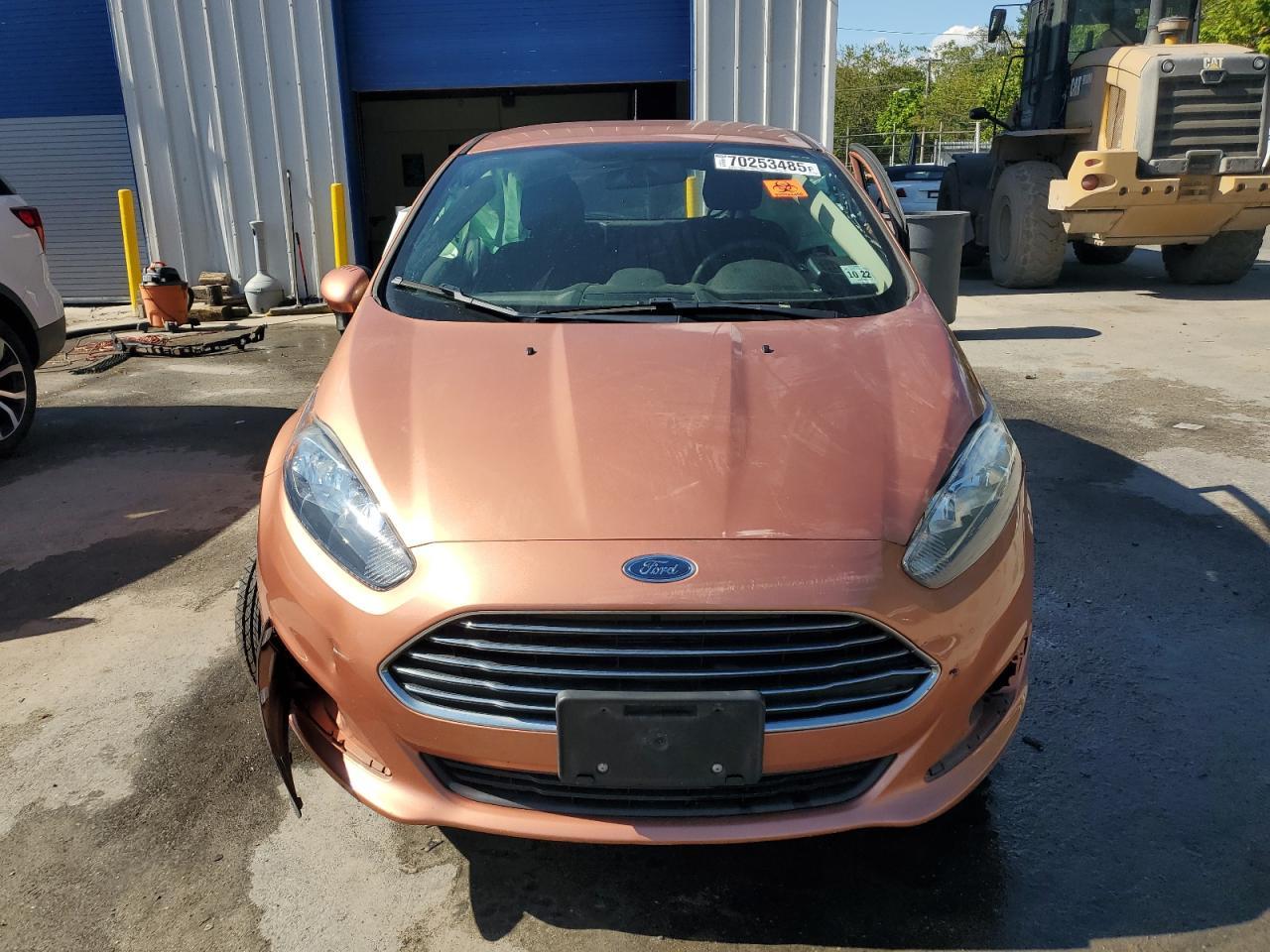 2017 FORD Fiesta