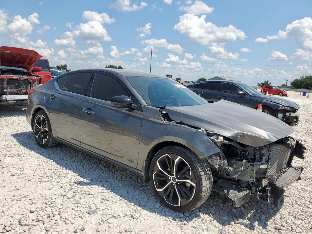 2023 NISSAN ALTIMA