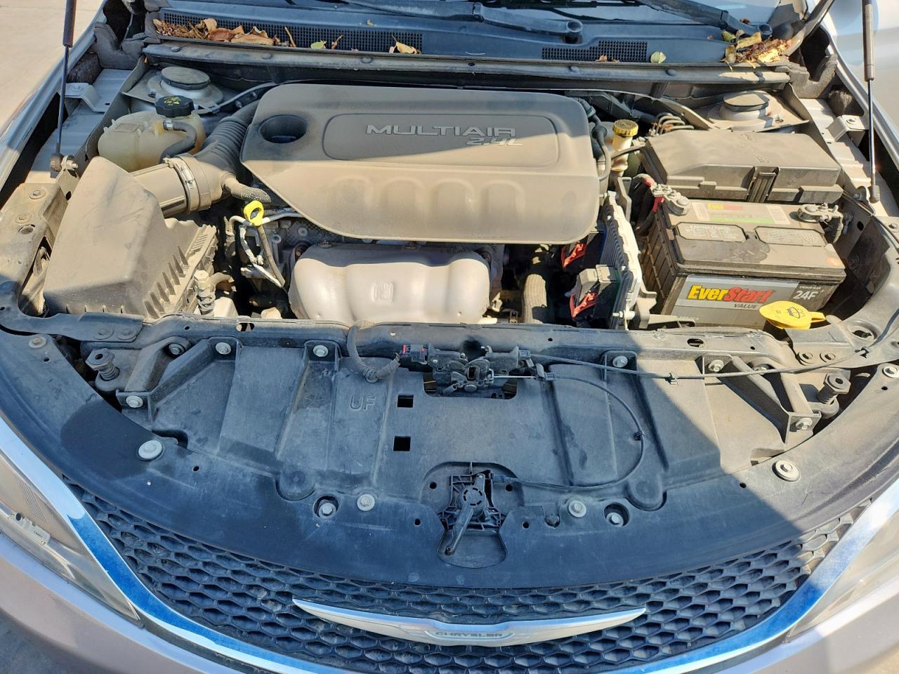 2015 CHRYSLER 200