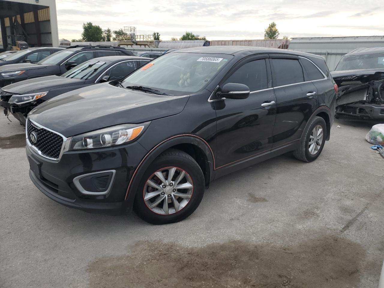 2016 KIA SORENTO
