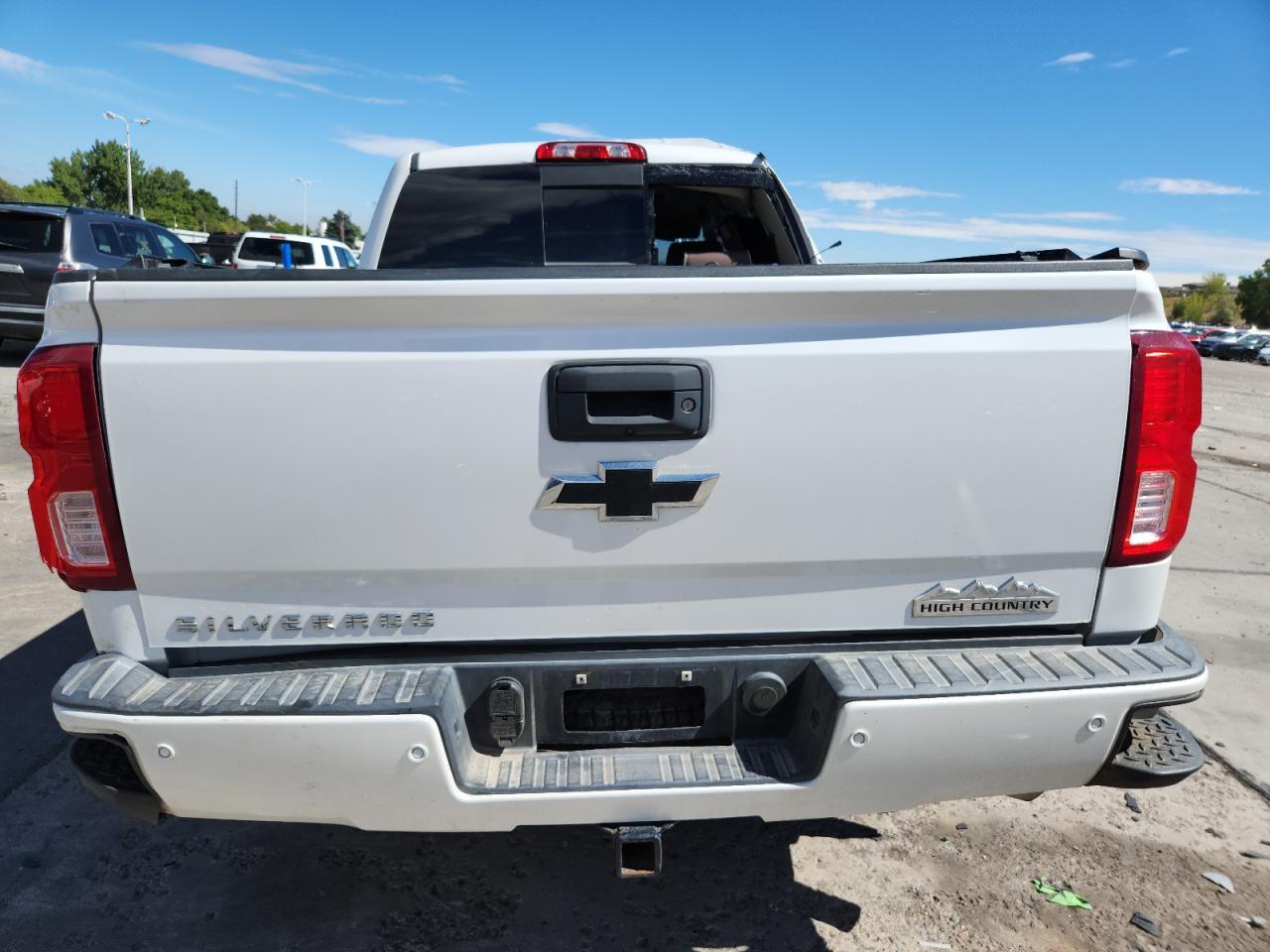 2018 CHEVROLET Silverado